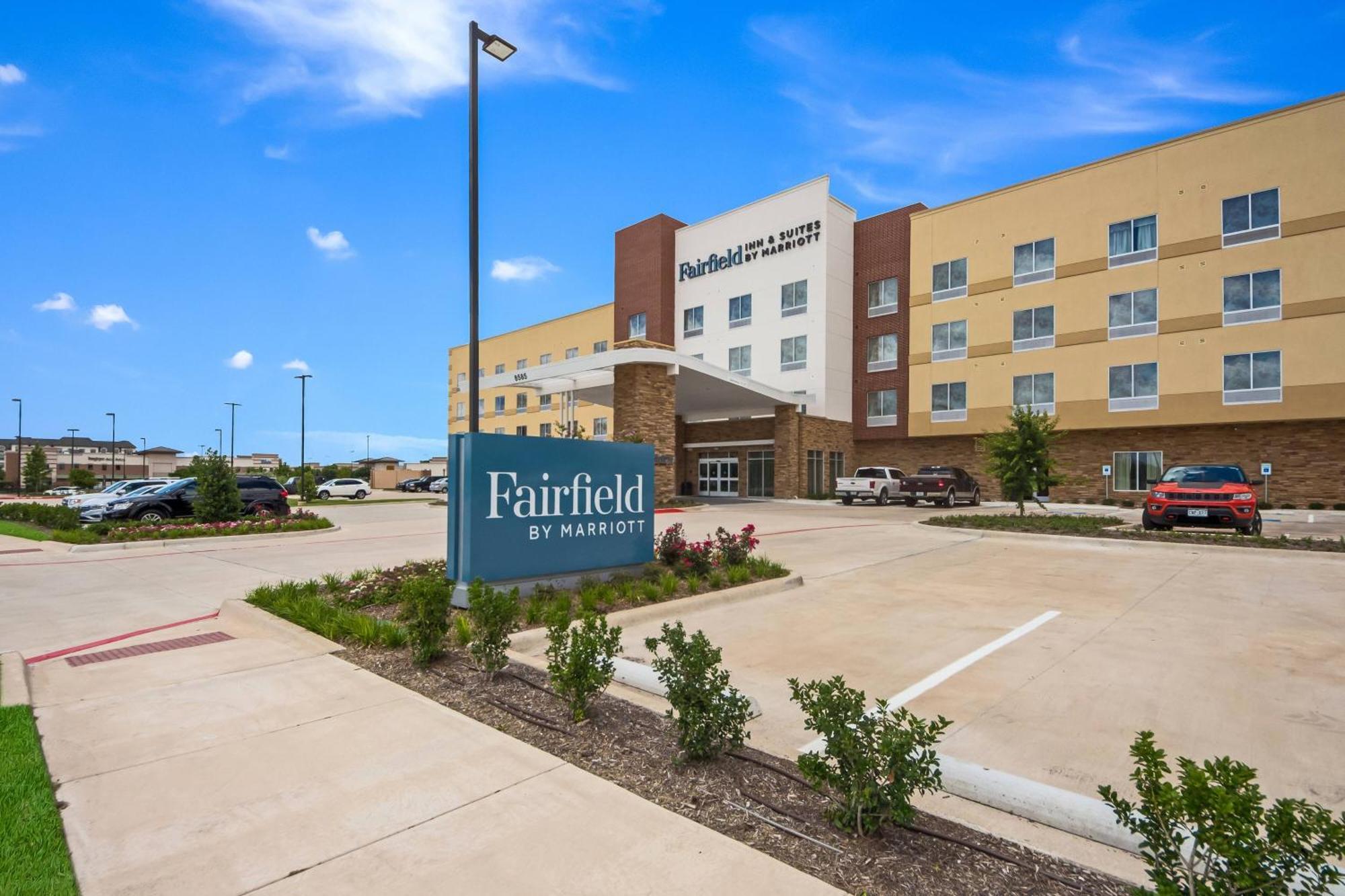 Fairfield Inn & Suites By Marriott Dallas Plano/Frisco מראה חיצוני תמונה